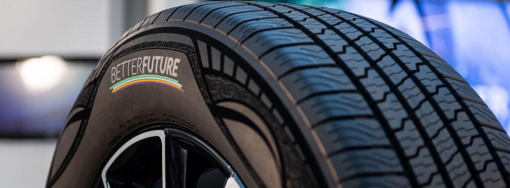 PNEVMATIKA IZ 90 ODSTOTKOV TRAJNOSTNIH MATERIALOV ODOBRENA ZA UPORABO V CESTNEM PROMETU