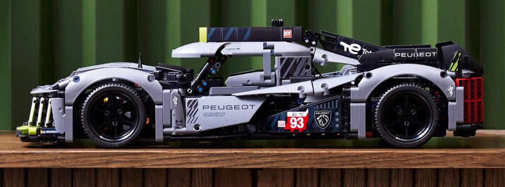 Zavijte čarovnijo inovacije z LEGO® Technic™ PEUGEOT 9X8  24H Le Mans