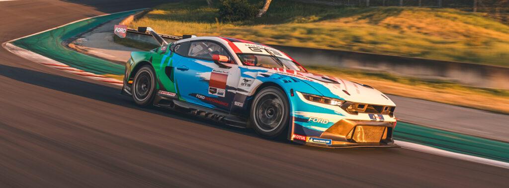 Mustanga GT3, je poklon nekdanjim Fordovim dirkačem