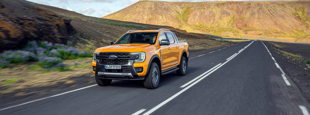 Brezkompromisni Ford Ranger PHEV najbolje prodajanemu pickupu v Evropi dodaja električno energijo