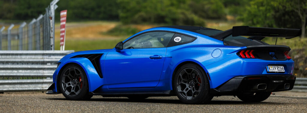 Max Verstappen za volanom Mustanga GTD