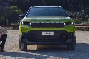 Novi Jeep® Compass redefinicija pustolovščine s prepoznavno obliko, legendarno zmogljivostjo, vsestranskostjo in najsodobnejšo tehnologijo