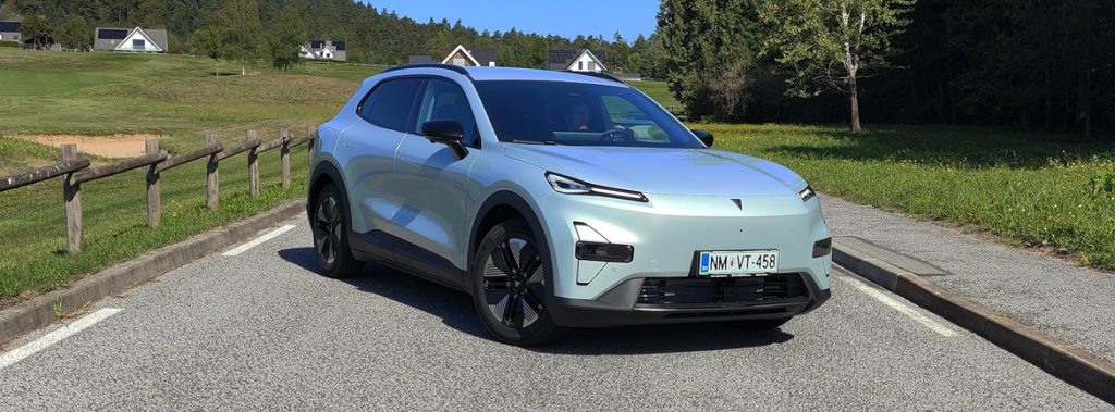 Changan v Evropo prinaša tehnologijo Ultra-Hybrid v novem modelu CHANGAN DEEPAL S05 PHEV